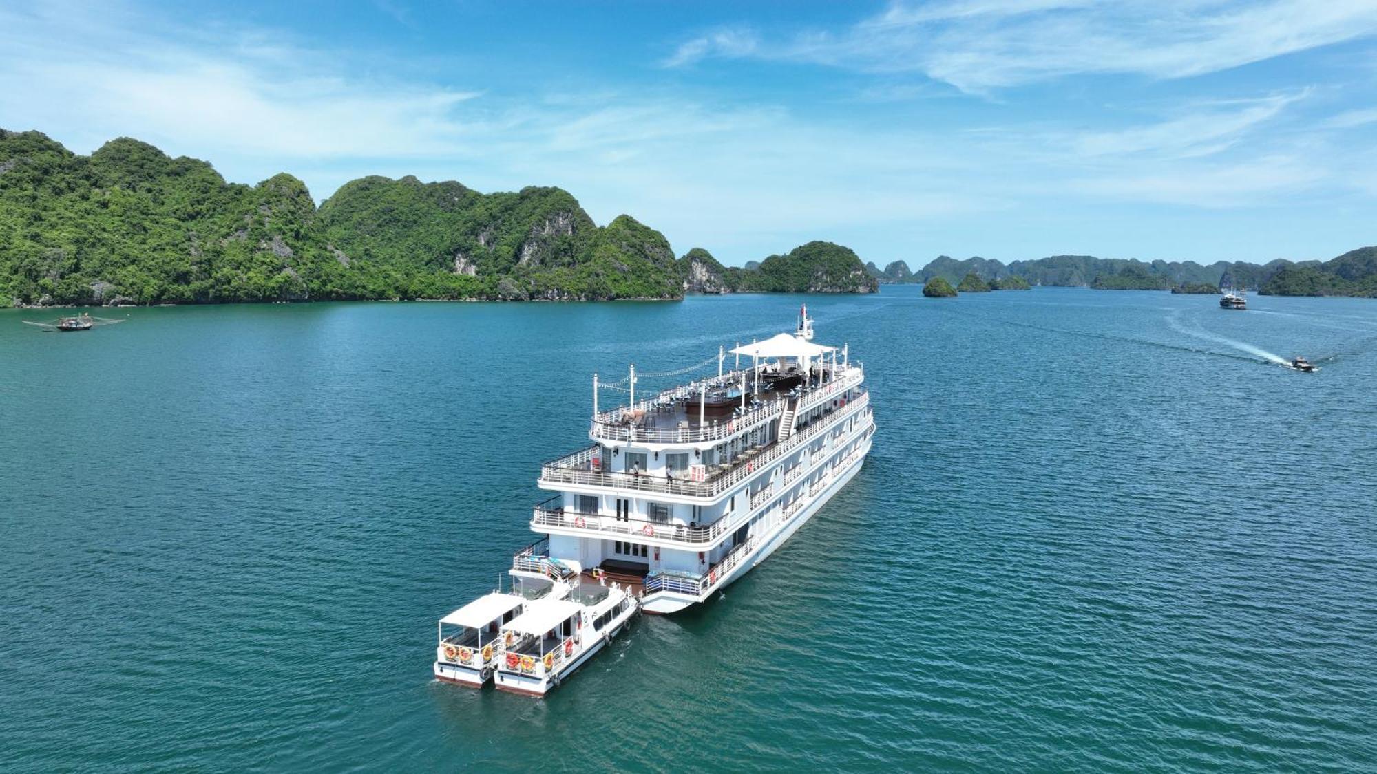 Paradise Grand Cruise - Lan Ha Bay Ha Long Exterior photo