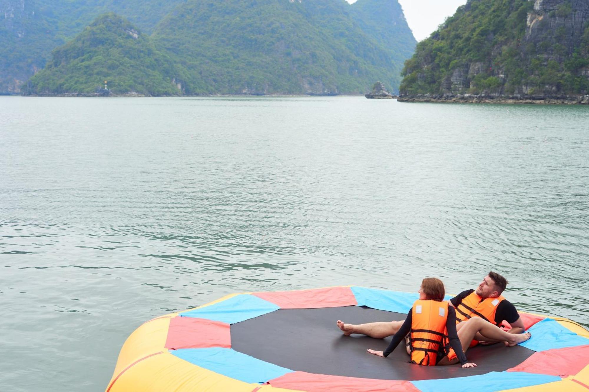 Paradise Grand Cruise - Lan Ha Bay Ha Long Exterior photo